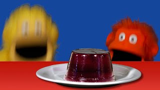 Wibble Wobble - Things on a Plate | The Ring A Tangs | Preschool Learning | Moonbug Tiny TV