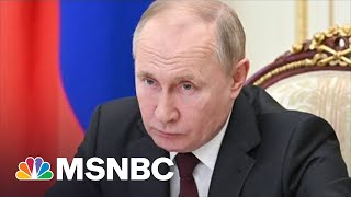 As Putin Falls Into An 'Autocracy Trap', Signs Of Strategic Communications Campaign By The West?