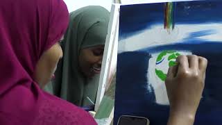 Somali artist helps youth paint new image of Mogadishu | REUTERS