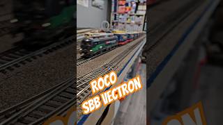 Roco H0 Vectron SBB Modelleisenbahn model railway #modeltrain #railway #eisenbahn #märklin