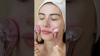 Pink skincare with PFEFE frozenberry cryo sticks #pfefe #cryosticks #cryofacelift #cryospoons