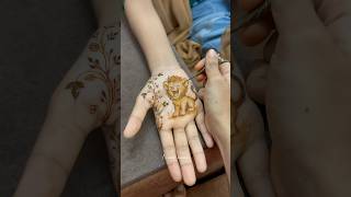 Cute henna portrait ❤️‍🔥🥹🤌🏻 #henna #hennatutorial #hennaclass #bridalhenna #hennastain #edit #vi
