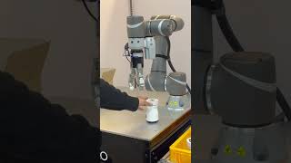 Image-Based Visual Servoing for Robotic Packaging #robot 🤖