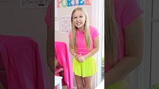 Sweet Vocal Coach LOSES IT w/ Sabrina Carpenter ESPRESSO RUN!! 🫢🎶#vocalcoach #singer #funny #viral