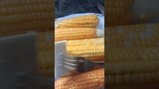 #lingandlamb #boiledcorn #lingandlamb CORN 🌽 BOIL WITH BUTTER / KETCHUP!?