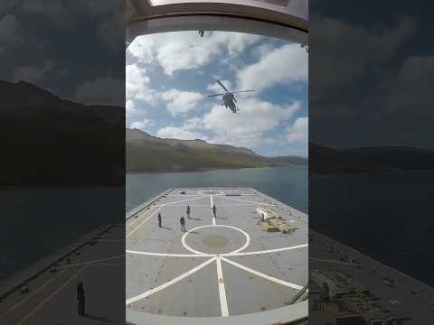 Seasprite underslung load lifts | Royal New Zealand Navy