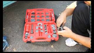 How to replace brake pads,and brake piston rewind back