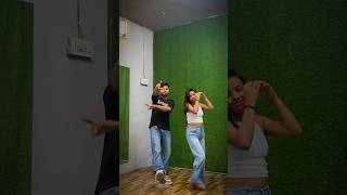Trending song siraa dance move viral short #dance #studiondance #Trending #ytsshorts #viraldance