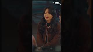 Triệu Lệ Dĩnh thật Fashion trong phim #GióThổiBánHạ | iQIYI Vietnam #shorts