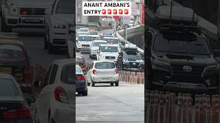 RICHEST INDIAN ANANT AMBANI’S ENTRY IN HIS NEW ROLLSROYCE CULLINAN SUV WITH SECURITY #SHORTS#INDIA#V