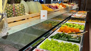 深圳羅湖火車站酒店三樓「東港城美食水療會」(3/F至5/F) 新靚裝修新開幕特價139人民幣中式按摩兩個小時，小費五十元人民幣/小時，免費生果🍌🍈任食、飲品任飲；晩上11點免費自助餐宵夜｜有大型按摩池
