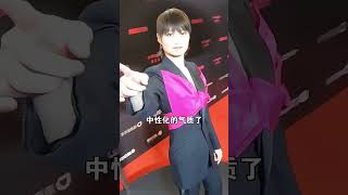 一張高清照曝光，揭開李宇春隱藏多年秘密，難怪她時尚資源這麼好