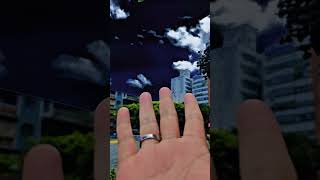 命運就像天氣，晴時多雲偶陣雨，誰也說不準下一秒會不會打雷閃電。