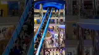 This Escalator In A Shopping Mall Takes You To The Outer Galaxy 💖#एक शॉपिंग मॉल एस्केलेटर 💖#shorts