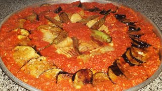 Fried vegetables with sauce