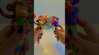 MOST SATISFYING WACKY MONKEY TOY FILLED WITH CANDY