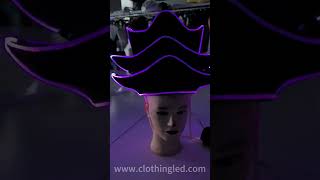 Optical fiber light-emitting cap