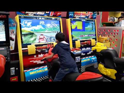 VIRTUAL STURNTS ON BIKE