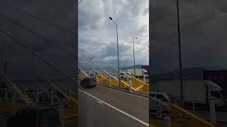 八 號 東 北 烈 風 或 暴 風 信 號，香 港 天 文 台 發 出 最 新 熱 帶 氣 旋 警 報八 號 東 北 烈 風 或 暴 風 信 號 ， 在 下 午 6 時 20 分 發 出 。