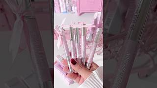 pinkeu🫶🥺#bnb #lipcerin #lippie #pinklippie #glitter #aesthetic #steellipcerin