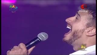 سعد المجرد يصبر ويبكي امه في بلاد الغربة / يا لميمة وليدك لاباس مهرجان قرطاج 2016
