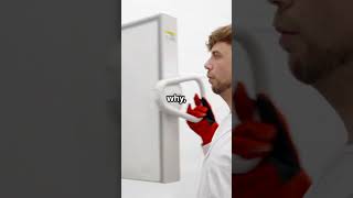 Hot water can freeze faster than cold! 🧊🤯 #ScienceFact #MpembaEffect #MindBlown
