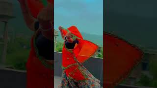 Mosm aago mobaht ko 🥰#meenageet #trendingshorts #shortvideo #dance #newreel