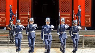 20200724忠烈祠(National Revolutionary Martyrs' Shrine, Taipei)空軍儀隊交接(Changing of the Guard)：開殿哨
