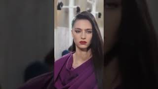 Louis Vuitton | 2025/26 Cruise Spring/summer 早春系列 西班牙建築美學融入經典女裝設計 時尚教條 TJ&KEN #louisvuitton #lv
