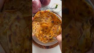 Lachha pyaz ka lachha paratha😋 Aaj hi banakar khana😋😍 #shorts #youtubeshorts #food