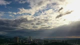 JPairwalker-20200805窗前雲隙光