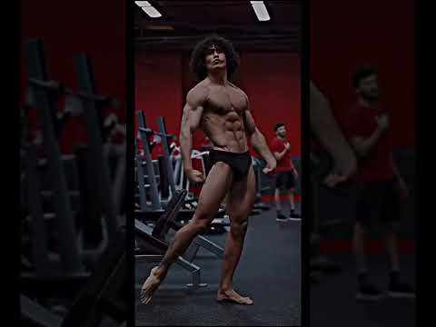 When you add the preset 😮‍💨👌🏽🔥 #aesthetic #motivation #classicphysique #bodybuilding #posing