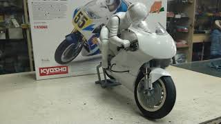 京商 KYOSHO   1：8 遙控機車 GP500 鈴木RGV-r