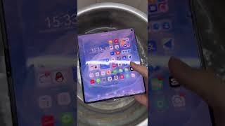 Is waterproofing on a foldable screen a necessity? #HUAWEI MATEX5 #shorts