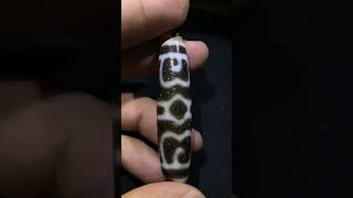 龙鳞黑白莲师法帽天珠12*50​mm