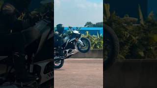 Yamaha R15M & R15 V4 White Color #bikebd #bikelover #bikereels #biker #r15 #yamaha #batmanriderz