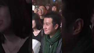 #文章 #马伊琍 当初所有人都祝福他们，那时的他们眼里满满都是爱意，最惋惜的一对，回顾十一年的婚姻，彼此伤害过但也成就过