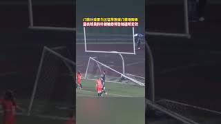 蓝衣球员的补射被裁判告知无效 #足球 #体育 #门将 #名场面 #足球 #ronaldo #messi #cr7 #soccer #football