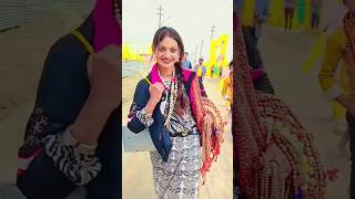 Monalisa Mala Lekar walk Karti Najar I | Kumbh Mela 2025 | Khubsurat Aankhon Wali Ladki | #monalisa