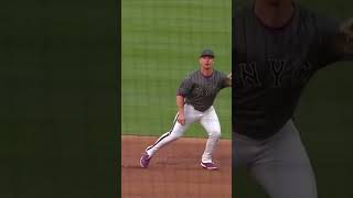 110 mph of the bat but no problem for Pete Alonso!!!! @MLB