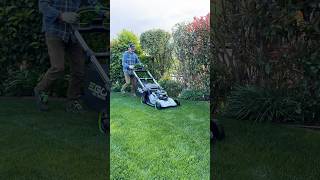 Tagliaerba a batteria EGO LM2236E-SP! 🔇 ⚡️#viraltools #giardinaggiofacile #ideeperilprato #lawncare