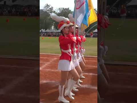 雄女儀隊