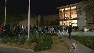 Acadiana Mall sees Black Friday Crowds and Deals
