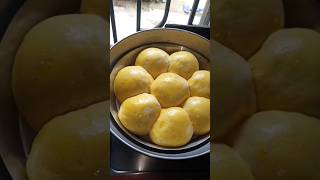 গ্যাসে তৈরি করে নিলাম নরম তুলতুলে পাউরুটি🍞||বন রুটির রেসিপি #bunrecipe #bread#shortvideo