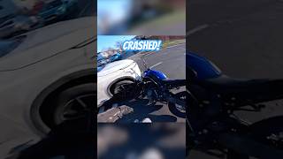 Biker tries to pass traffic and totals his motorcycle 💥 (via reg.gw/ig)