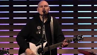 The Smashing Pumpkins - Landslide [Live In The Lounge]