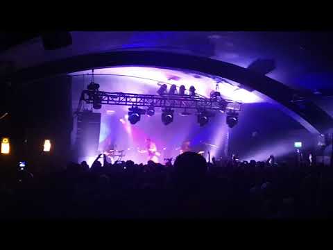 FM-84 - Running In The Night, live in London