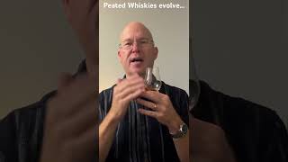 Lagavulin 16yr: Peated Whiskies evolve… #whiskytube
