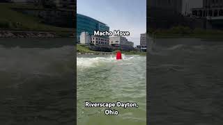 Kayaking Macho Move