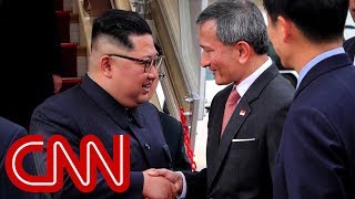 Kim Jong Un arrives in Singapore